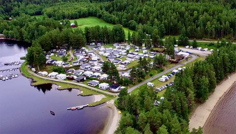 Latrintömning
